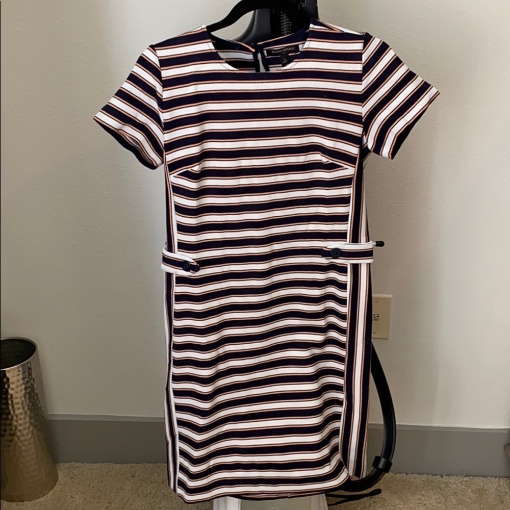 Banana republic short sleeved midi dress size 6
